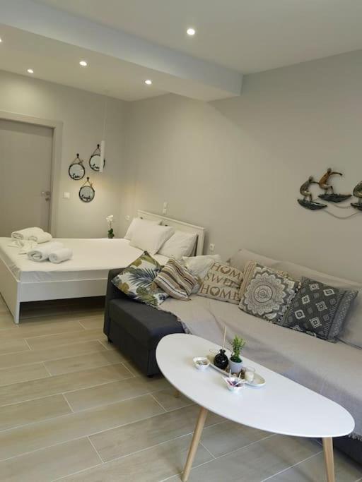 Apartment Little Fox Corfu 3 *